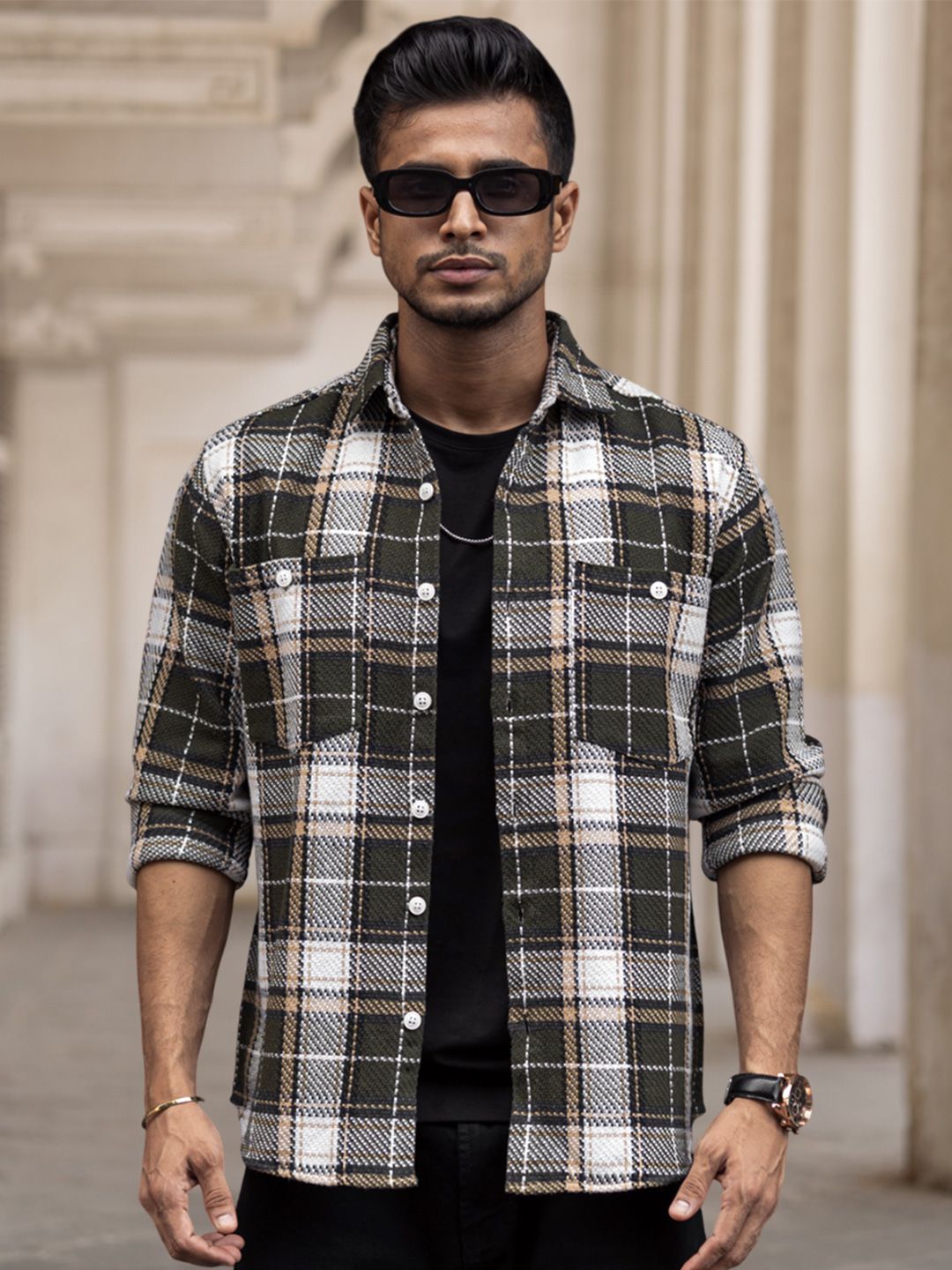 a24fba10-83cf-4649-a90e-6fae19e58bf41737712449603-Powerlook-Men-Spread-Collar-Tartan-Checked-Cotton-Casual-Shi-1.jpg Men Spread Collar Tartan Checked Casual Shirt - Image 1